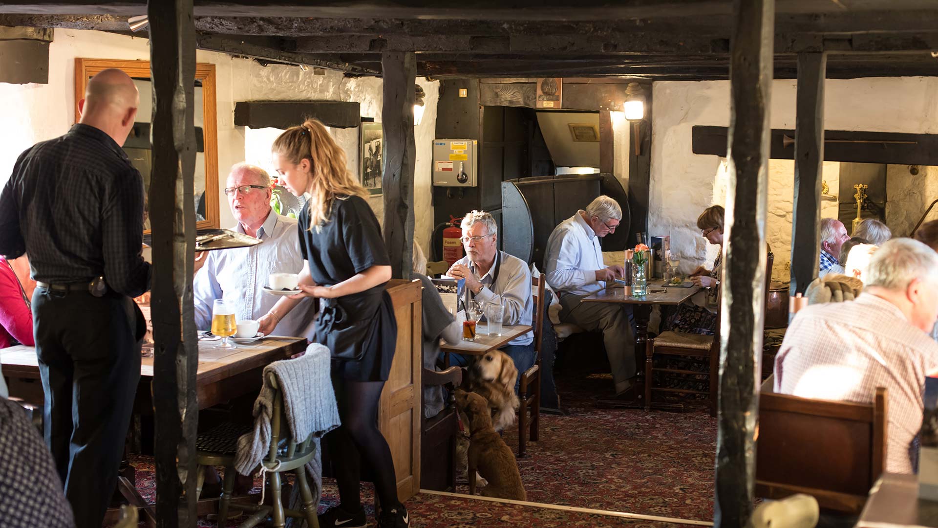 Sunday Lunch - Cott Inn Dartington - Delicious Local Food & Drink